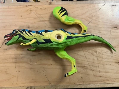 JURASSIC PARK 1997 EFECTO CAOS THRASHER T-REX FIGURA DE DINOSAURIO PIERNA ROTA Foto 1 de 4