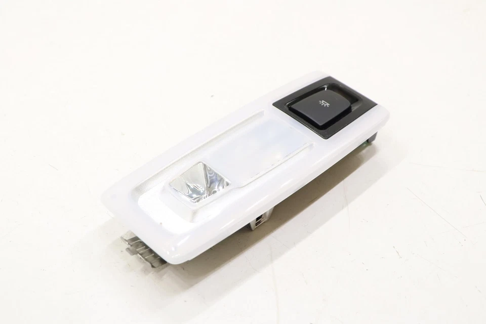 BMW X1 F48 2016-2022 techo trasero derecho techo cúpula lámpara de lectura OEM Foto 1 de 4