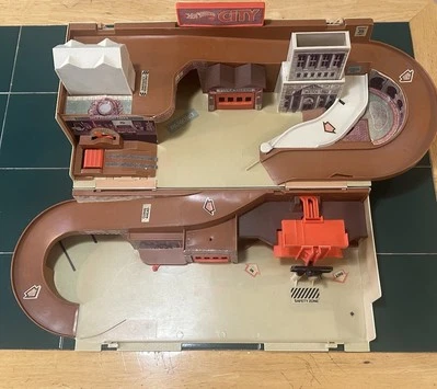 1979 Vintage Hot Wheels City Service Center Stop N Go Playset Mattel 70's Toys - Imagem 1 de 4