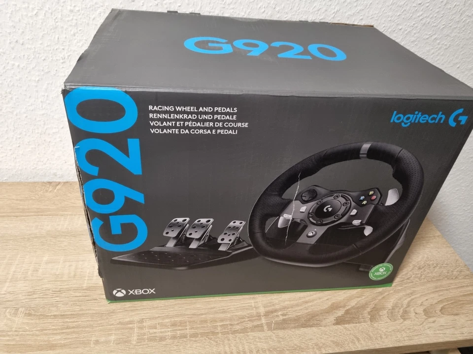 Logitech G920 Driving Force Rennlenkrad für Xbox One/Pc & OVP - Bild 1 von 4