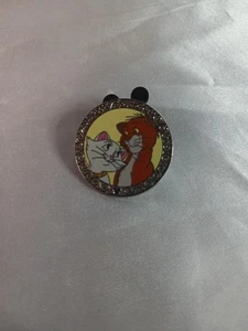 Disney 2010 Hidden Mickey Aristocats Duchess & O'Malley Cats Pin - Picture 1 of 2