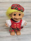 Russ Lucky Troll Doll Écosse Trolls autour du monde 5 pouces chapeau à carreaux kilt