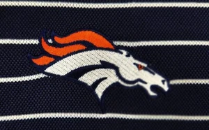 NFL Team Apparel Denver Broncos Polo Blue Striped Golf XL Stretch - Picture 1 of 3