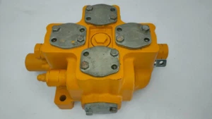 Husco Hydraulic Valve 7130-A43 B - Picture 1 of 6