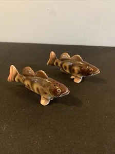 Vintage Relco Fisch kleines Maul schwarzer Barsch Salz und Pfefferstreuer Japan 23 - Bild 1 von 4