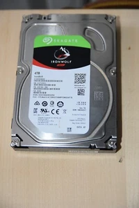 1 Stück Seagate Ironwolf NAS HDD SATA Festplatte 4TB ST4000VN008 XF0 sehr gut - Afbeelding 1 van 2