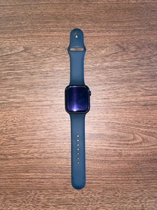 Apple Watch Series 8 45mm Midnight Aluminum Sport Band-EXCELLENT CONDITION - Photo 1 sur 12