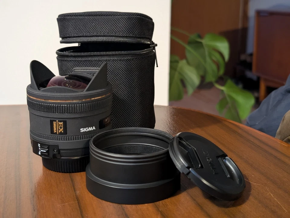 Sigma 15mm f/2.8 Lens for Nikon - image 1 of 4