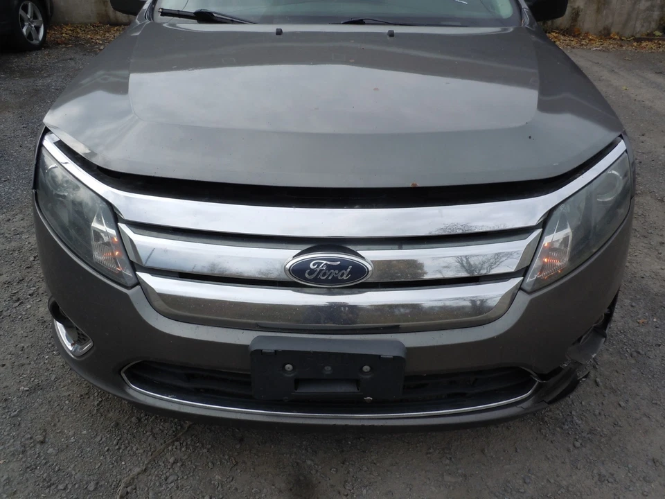 Ford Fusion 2010-2012 parrilla superior cromada Foto 1 de 1