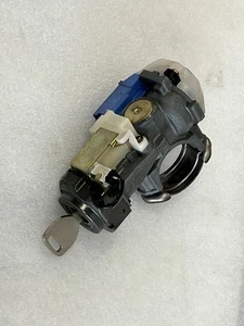 1994 HONDA ACCORD LX IGNITION SWITCH WITH KEY AUTOMATIC A/T MODELS 35100-SV4-A01 - Picture 1 of 9