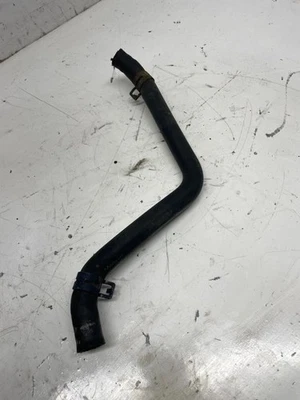 Volkswagen Multivan T4 1996 línea de refrigeración / manguera de refrigeración 074121109 diésel DTS184 Foto 1 de 3