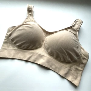 Sujetador M Bali Comfort Revolution Shaping inalámbrico para mujer 3488 beige copa suave - Imagen 1 de 6