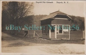 Deposit NY - INGRESSO ALLA FIERA - Cartolina RPPC Catskills - Foto 1 di 2