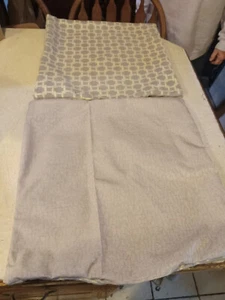 Par de Almohadas Decorativas Gris Beige Estampado Abstracto 20 x 20 - Imagen 1 de 3