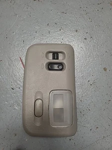 2000-2002 Nissan Maxima Infinity i30 Sunroof Switch Dome Light Assembly OEM - Picture 1 of 5
