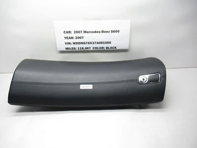 Capa compartimento caixa de luvas painel Mercedes-Benz S600 2007-2012 2216801091 fabricante de equipamento original - Imagem 1 de 4