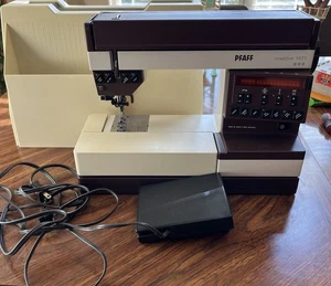 Pfaff Creative 1471 Sewing Machine With Case Power Cord Pedal PARTS REPAIR - Picture 1 of 14