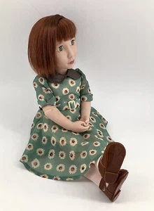 Clementine - Una ragazza per tutti i tempi bambola in vinile 16" capelli rossi occhi verdi stile anni '40 - Foto 1 di 15