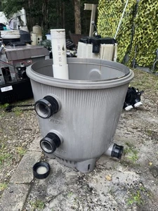 Jandy R0466500 Filter Tank Bottom Assembly for Jandy CL and DEV Filters Zodiac - Picture 1 of 3
