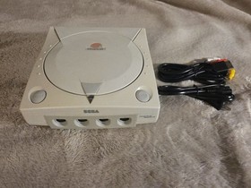 Sega Dreamcast NTSC-U White Video Game Console HKT-3020