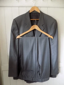 mens AQUASCUTUM OF LONDON GREY WOOL SUIT SIZE 48"R CHEST 42" WAIST 33" LEG - Picture 1 of 15