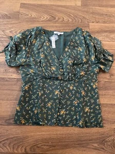 women’s Madewell green floral print V-neck blouse size 2 $108 - Picture 1 of 5