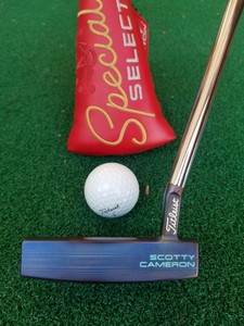 scotty cameron special select fastback 1.5 torched chromatic blue purple