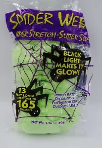 Fun World Green Spider Web 165Sq Ft Stretch Halloween Decor Glow Indoor/OutDoor - Picture 1 of 2