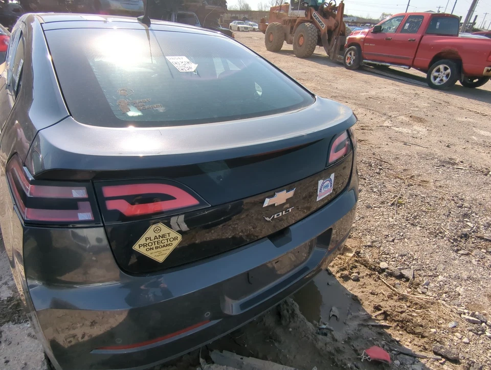 2011-2015 Chevrolet Volt Trunk/decklid/hatch/tailgate Oem JJ06X - Image 1 of 1