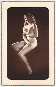 1920's French Nude Art Photograph - Studio Pose - Pretty Blonde Holding Breast - Picture 1 of 2