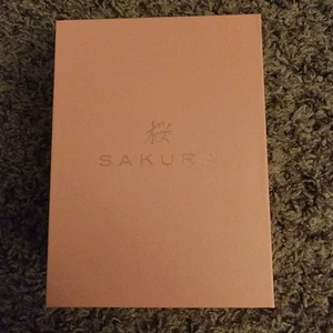 FinalMouse UltralightX Sakura Gaming Mouse ULX IN HAND MEDIUM - Picture 1 of 5