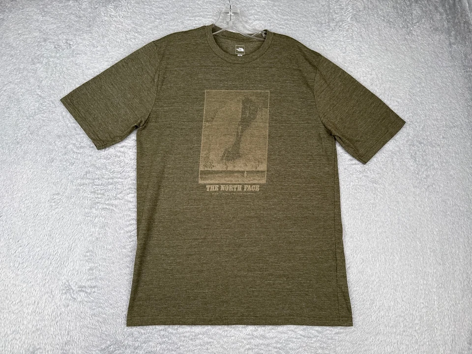 Camisa The North Face Hombre Mediana Verde Manga Corta Cuello Redondo Mezcla de Algodón LEER Foto 1 de 4