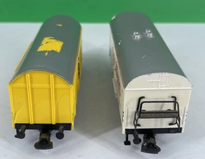 Marklin 4418 Refrigerator Car Konig-Pilsener And Banana Car 2 For 1 Price No Box - Image 1 of 4