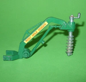 Britains Farm / 9560 Post Hole Digger - Picture 1 of 5
