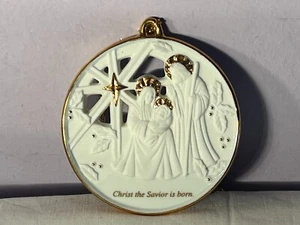 Christmas ornament Lenox porcelain disc Millenium Nativity OH8804 - Picture 1 of 4