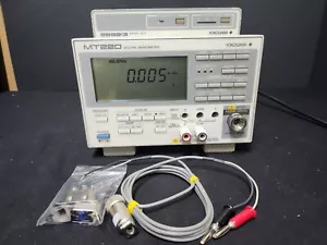Yokogawa MT220: 767303 Digital Manometer, Suffix -U1-C1-P1-M/DA (8555) - Bild 1 von 9