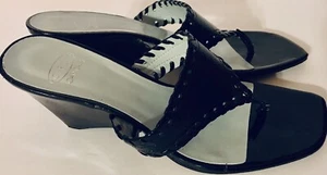 Circa Joan&David Black Block Heel Flip Flop Patent Leather “Shygirl” Size 8M EUC - Picture 1 of 10