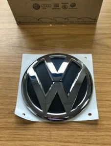 VW Transporter T5 Caddy 2010-15 VW emblem badge for rear door Italic style - NEW - Picture 1 of 2