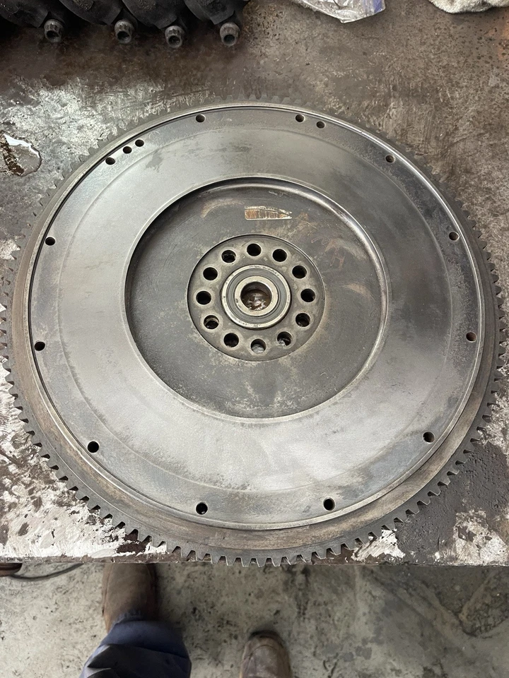 Volante Detroit Diesel S60 #23509709 11,1 L 12,7 L 14,0 L Foto 1 de 4