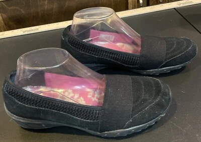 Skechers Women’s 8.5 Relaxed Fit Air Cooled Memory Foam Black Loafer Sneakers - Image 1 of 4