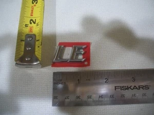 LE LETTERS EMBLEM  BAGDE CHROME OEM ORIGINAL  - Bild 1 von 1