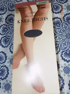 New JcPenney women's navy knee high 3 pair - Picture 1 of 1