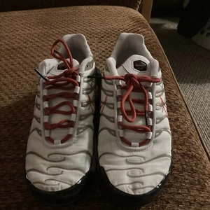 Size 4 - Nike Air Max Plus Script Swoosh 2019 - Picture 1 of 7