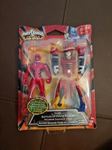 POWER RANGERS JUNGLE FURY JAGUAR BATTLIZE UP FIGURINE SAUVAGE 10CM MEGAZORD NEW - Picture 1 of 2