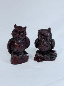 Vintage Red Owl Solid Resin Perched on Branch Limb Figurine Set - Picture 1 of 7