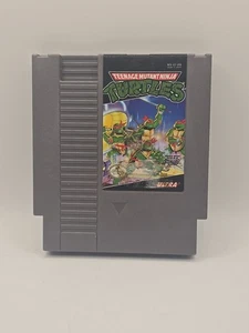 Teenage Mutant Ninja Turtles Nintendo NES 1989 Video Game CARTRIDGE ONLY tmnt - Picture 1 of 3