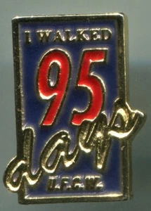 UFCWI United Food & Commercial Workers Int. UNION Walked 95 Days PIN PÉPINGLETTE - Picture 1 of 4