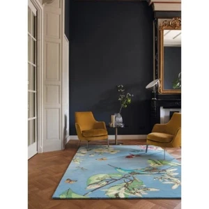 Hand-tufted Hummingbird Blue Silk & Wool Area Rug Modern Design Carpet - Picture 1 of 6