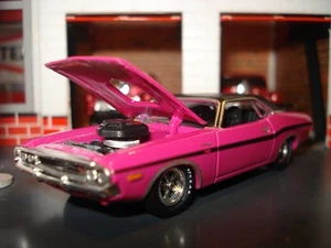1970 DODGE CHALLENGER R/T 426 LIMITED EDITION 1/64 PANTHER PINK M2 1970'S MUSCLE - Picture 1 of 4