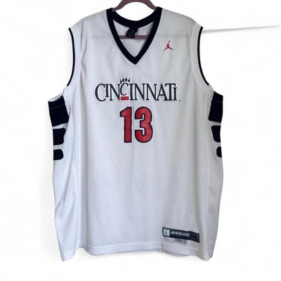 Y2K NCAA Cincinnati Bearcats basketball Jordan Jersey Authentic - Image 1 of 4